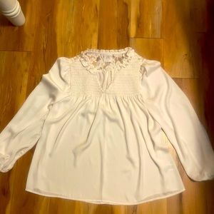 Pre-loved (worn once) Knox Rose ethereal light weight women’s medium sized top.